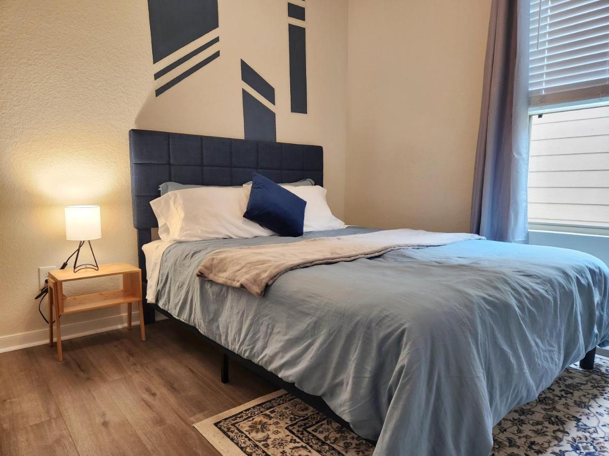 4 Bedroom Home Near Downtown Med Center Nrg Stadium Pearland Skyview Long By Ion Rentals Χιούστον Εξωτερικό φωτογραφία