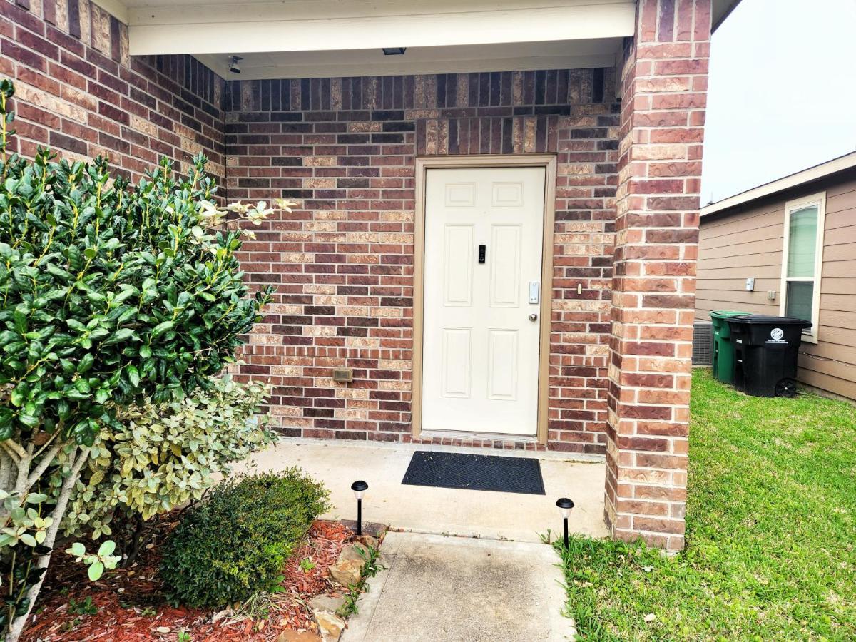 4 Bedroom Home Near Downtown Med Center Nrg Stadium Pearland Skyview Long By Ion Rentals Χιούστον Εξωτερικό φωτογραφία