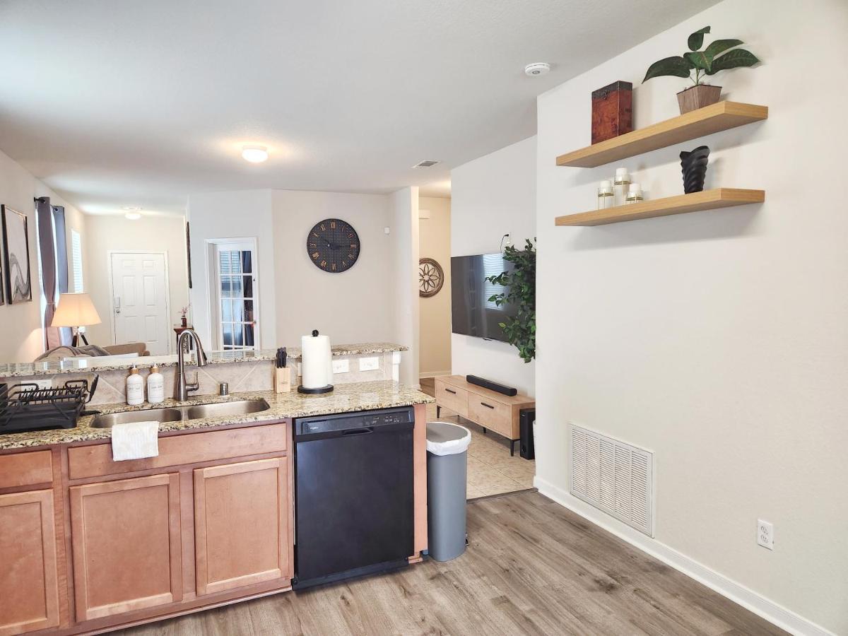 4 Bedroom Home Near Downtown Med Center Nrg Stadium Pearland Skyview Long By Ion Rentals Χιούστον Εξωτερικό φωτογραφία